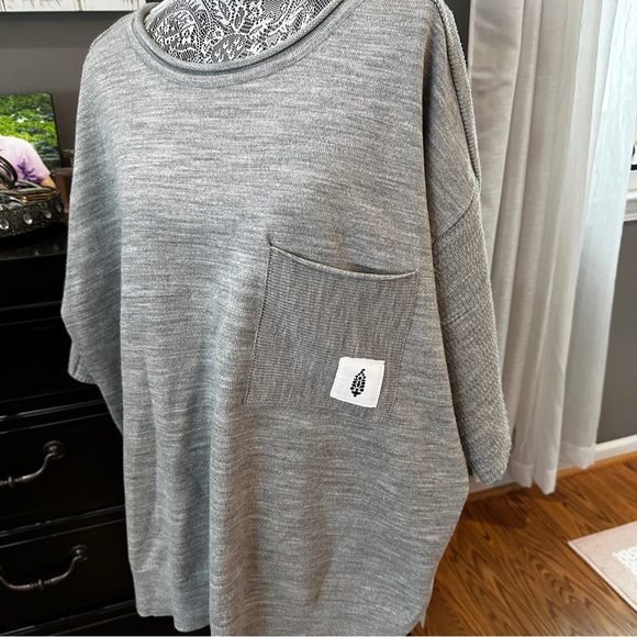 Free People The Recovery Knit Short Sleeve Oversized Sweater Size XL - Picture 4 of 16